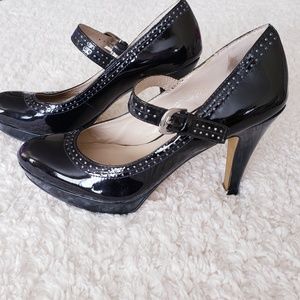 franco sarto navy shoes